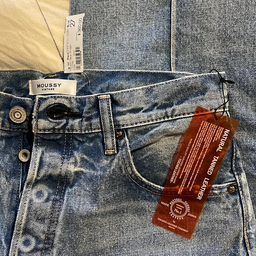 Moussy Vintage denim. Style: Siena Straight. Size 27, NWT retail for $360